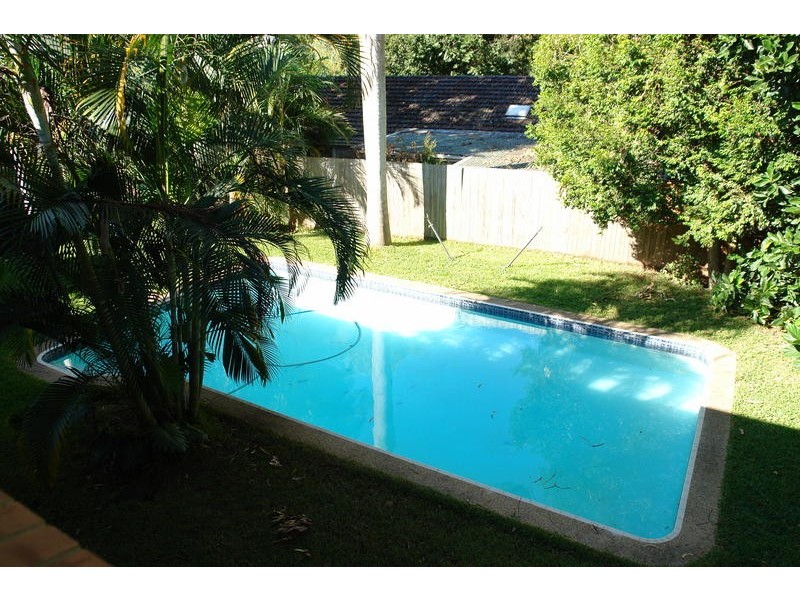 19 Leander Street, Chapel Hill QLD 4069